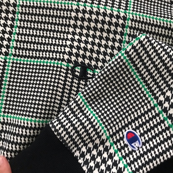 Women’s Champion Mockneck Sweatshirt - Picture 2 of 8